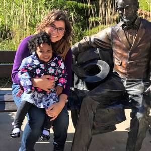 Meet your Posher, Noelle